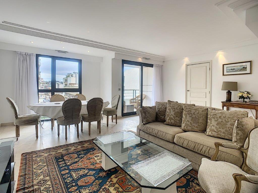 Residence Carlton Riviera Cannes Bagian luar foto