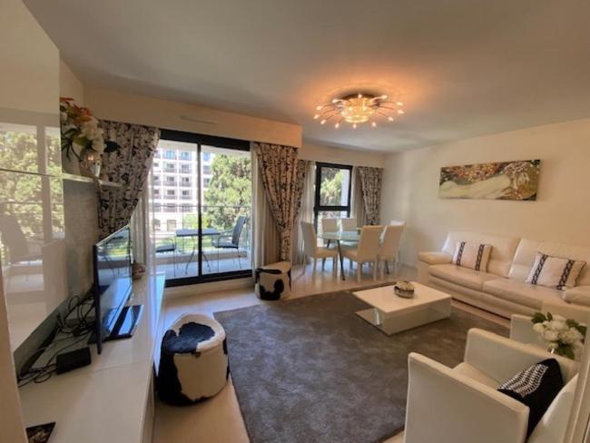Residence Carlton Riviera Cannes Bagian luar foto