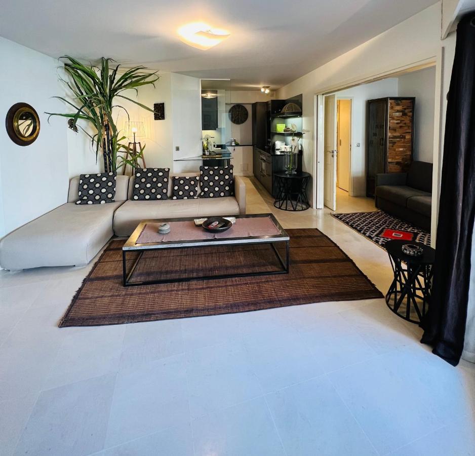 Residence Carlton Riviera Cannes Bagian luar foto