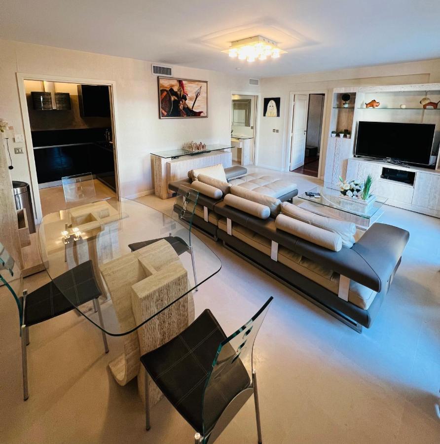 Residence Carlton Riviera Cannes Bagian luar foto