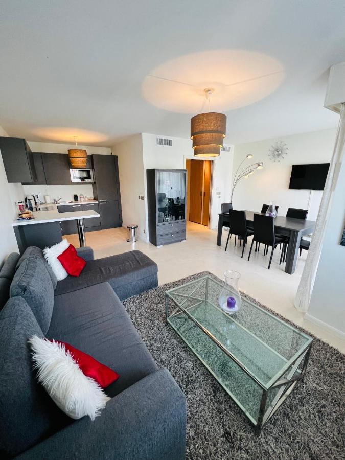 Residence Carlton Riviera Cannes Bagian luar foto