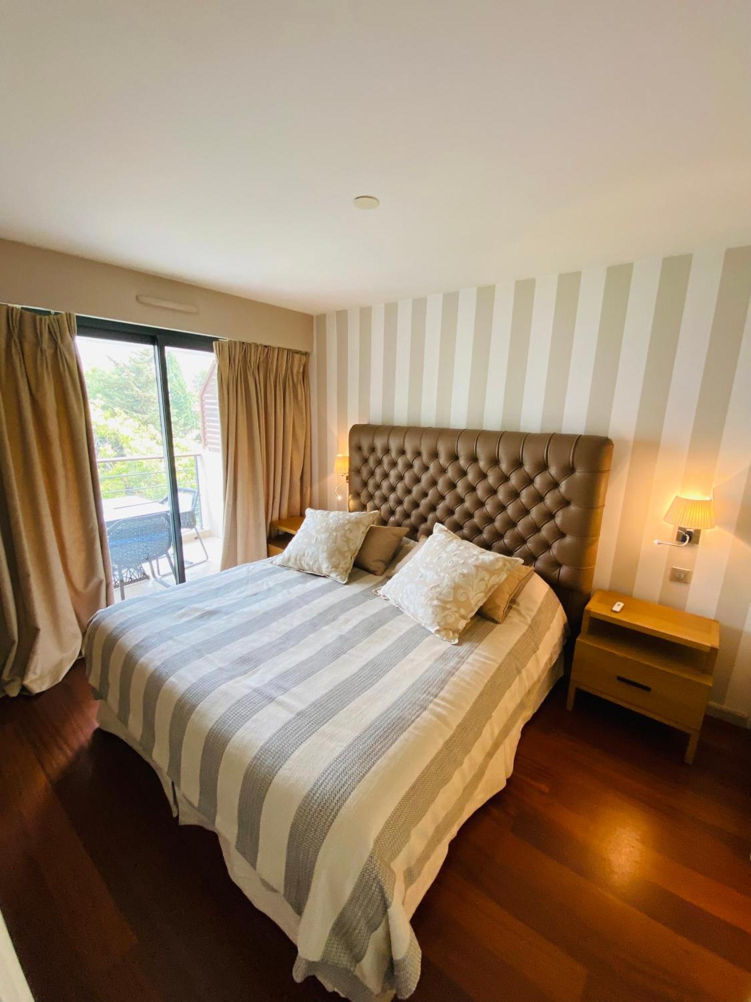 Residence Carlton Riviera Cannes Bagian luar foto