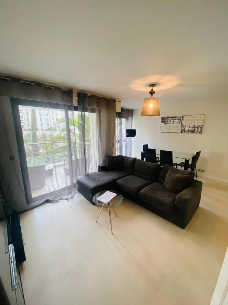 Residence Carlton Riviera Cannes Bagian luar foto