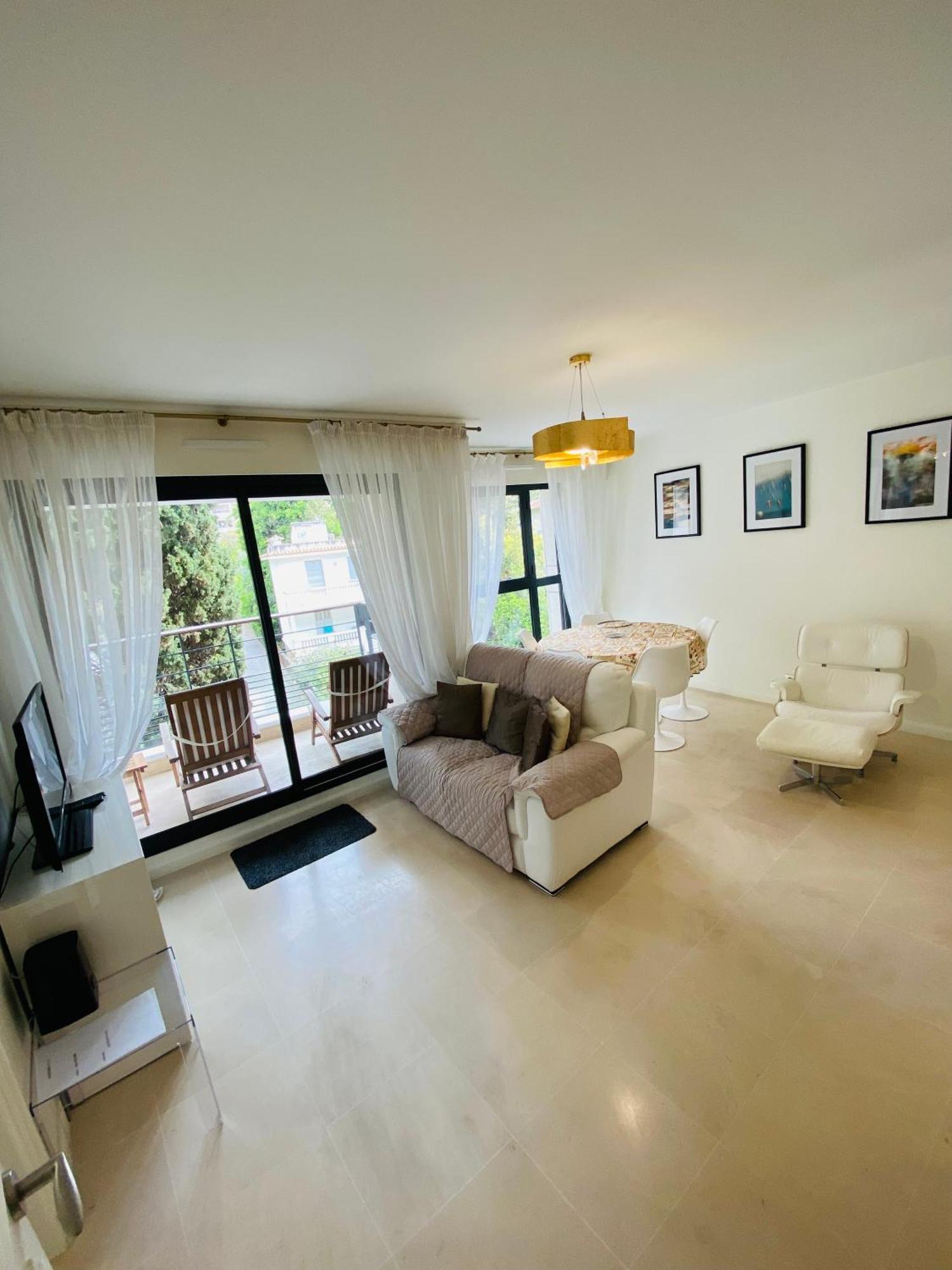 Residence Carlton Riviera Cannes Bagian luar foto
